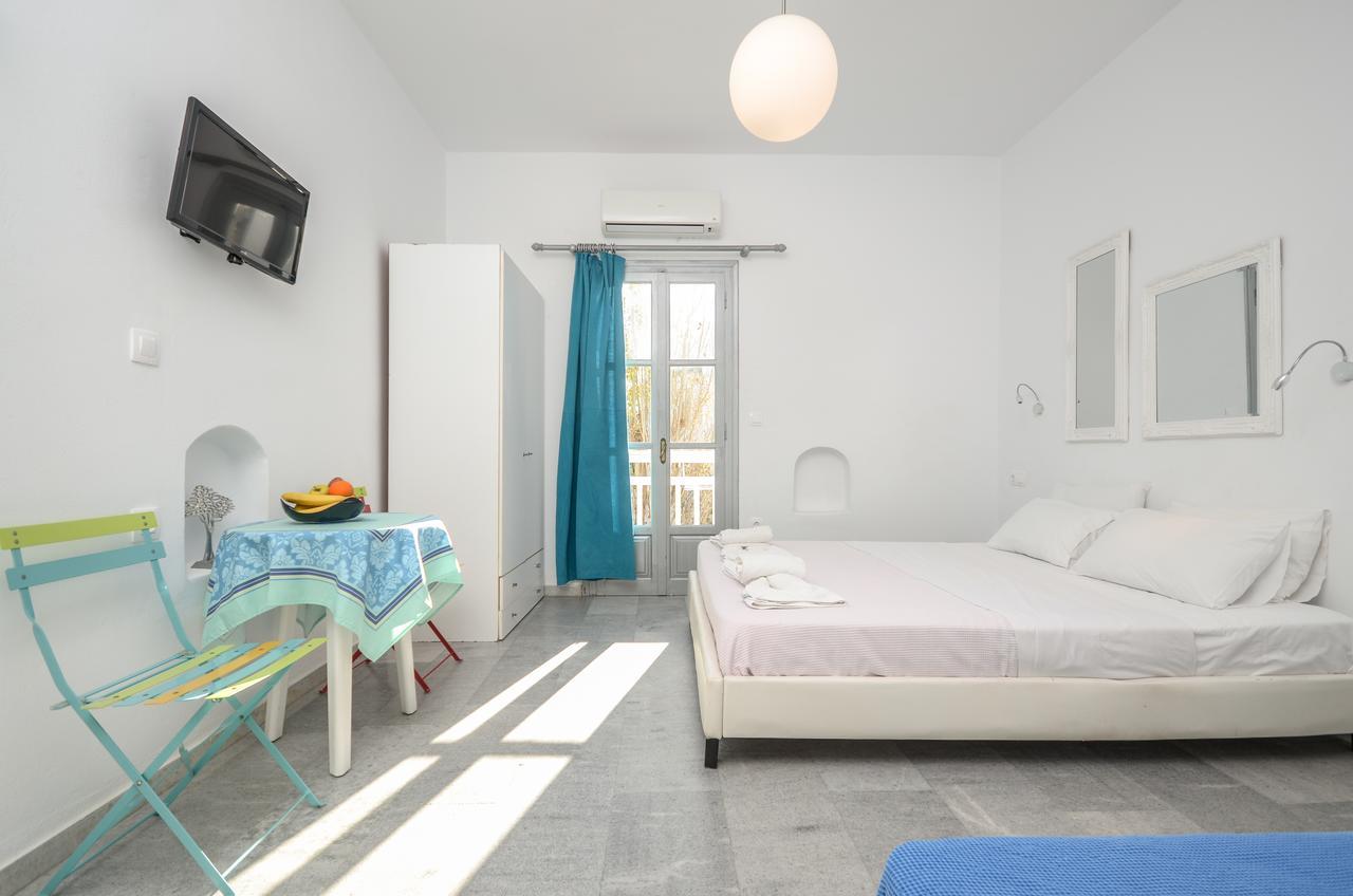 Naxos City Depis Suites מראה חיצוני תמונה